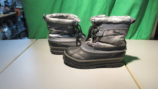 Used Western Chief Youth Snow Boots Size 2