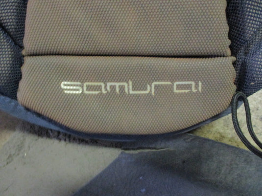 Used Mizuno Samurai Size Youth 14