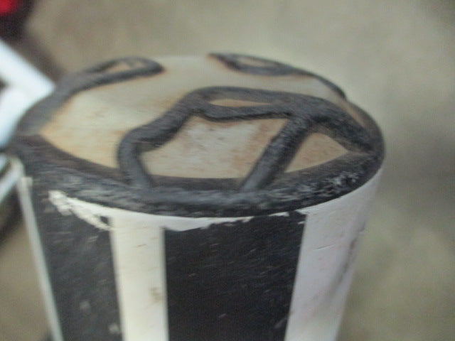 Load image into Gallery viewer, Used Demarini CF (-8) 31&quot; USSSA Baseball Bat
