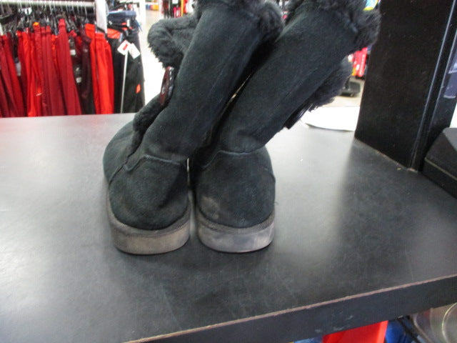 Load image into Gallery viewer, Used Faux Fur Short Boot Womens 7
