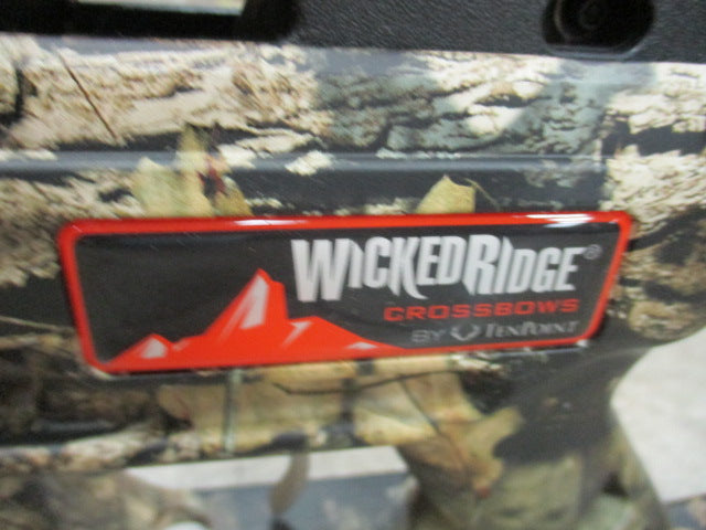 Load image into Gallery viewer, Used Wicked Ridge Warrior Ultra Light Crossbow Kit
