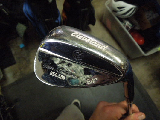 Used Cleveland Golf Tour Action REG.588 Right Hand Lob Wedge 64º