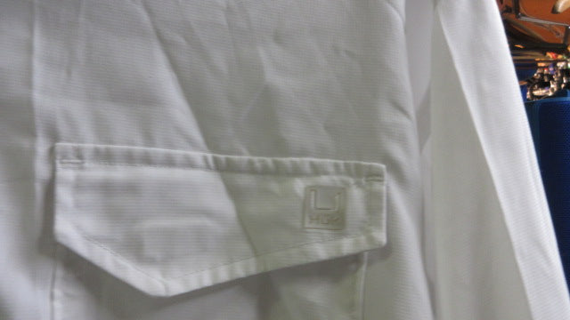 Load image into Gallery viewer, Used HUK White Creekbed Long Sleeve Shirt Size Medium
