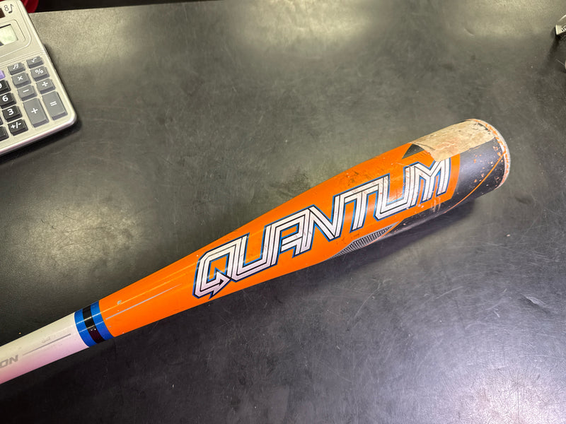 Load image into Gallery viewer, Used Easton Quantum USA Baseball Bat 27 in 16 oz -11
