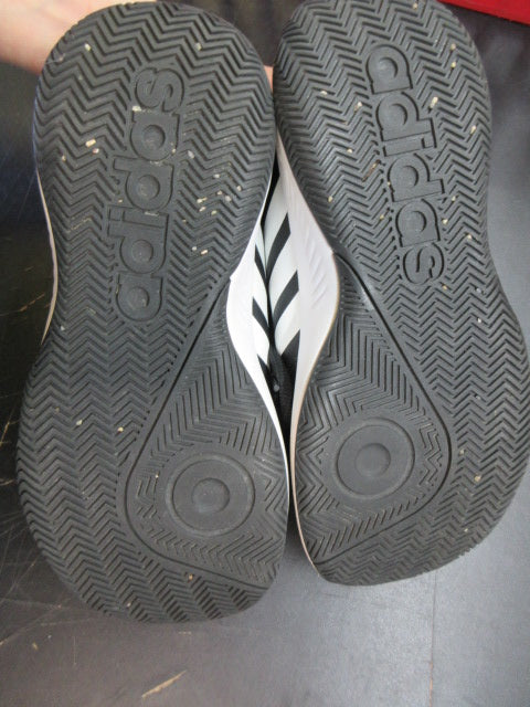 Load image into Gallery viewer, Used Adidas CF Ilation 2.0 Basketball Shoes - Size 6
