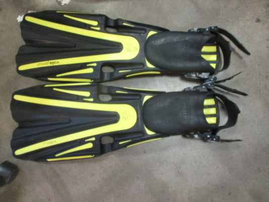Used Mares Volo Power Open Heel Scuba Fins Size Regular