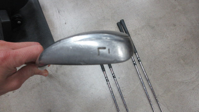 Load image into Gallery viewer, Used Nike Slingshot SS 4D Iron Set 4-9 (Missing 5)
