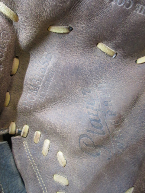 Load image into Gallery viewer, Used Rawlings Player Preferred 11" Catcher's Mitt - RHT
