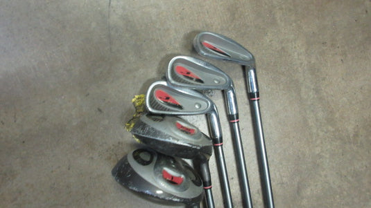 Used Walter Hagen Junior 5 Piece Set -Needs grips