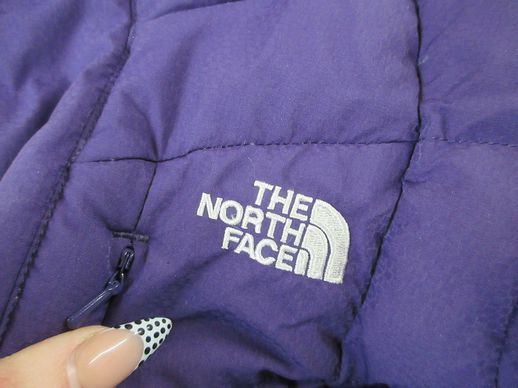 Load image into Gallery viewer, Used North Face Winter Puffer Jacket - Size XS
