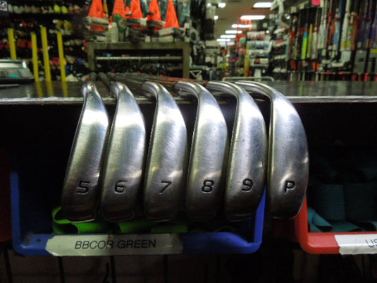 Used Nike Slingshot 7pc Right Hand Iron Set 5-9i and PW Set Needs Regrip