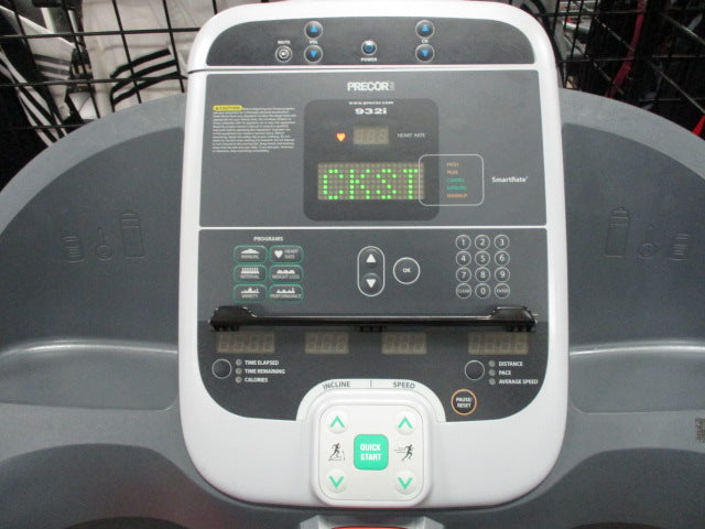 Load image into Gallery viewer, Used Precor 932i Treadmill
