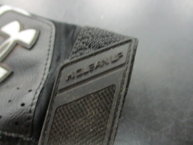 Load image into Gallery viewer, Used Under Armour Single Size One Size Batting Glove - LH
