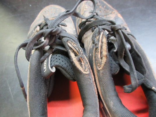 Used Under Armour Leadoff Baseball Cleats - Size Youth 6