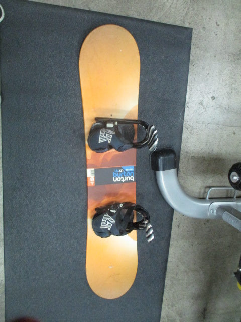 Load image into Gallery viewer, Used Burton LTR 120Cm Junior Snowboard W/ Burton Bindings
