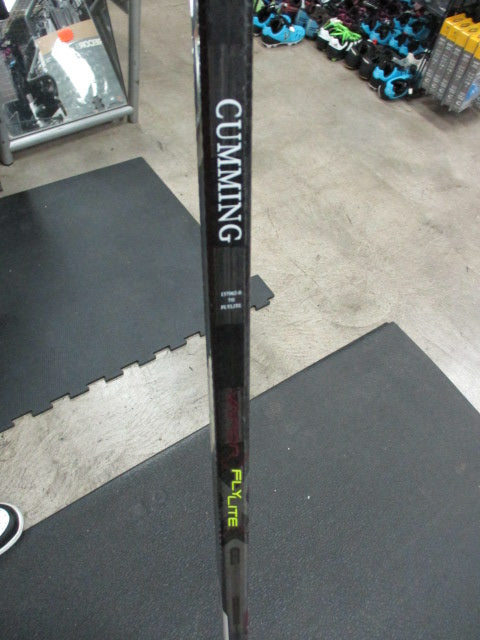 Load image into Gallery viewer, Used Bauer Vapor Flylite 61&quot; Hockey Stick - LH
