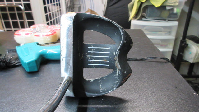 Load image into Gallery viewer, Used Hippo NG 2 Putter - RH
