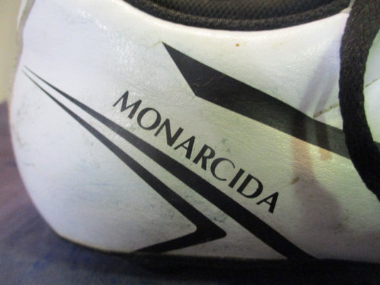 Used Mizuno Monarcida Cleats Adult Size 9 - no metal spikes