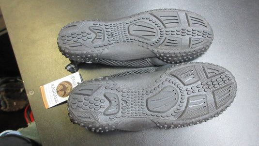 Kaka'ako Kasuals Water Shoes Size 6 - Black