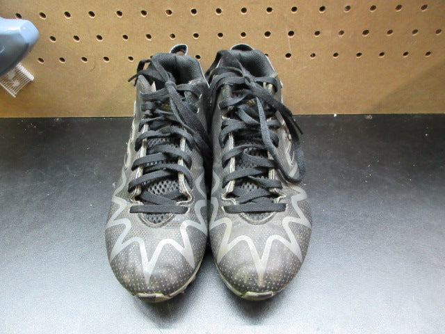 Load image into Gallery viewer, Used Adidas Freak Spark Mid Football Cleats - Size 3.5
