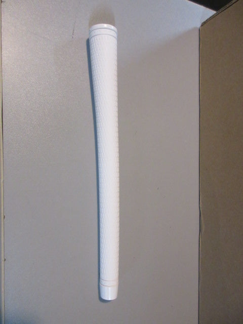 Load image into Gallery viewer, New Star Grip Midsize Sidewinder Golf Grip - White
