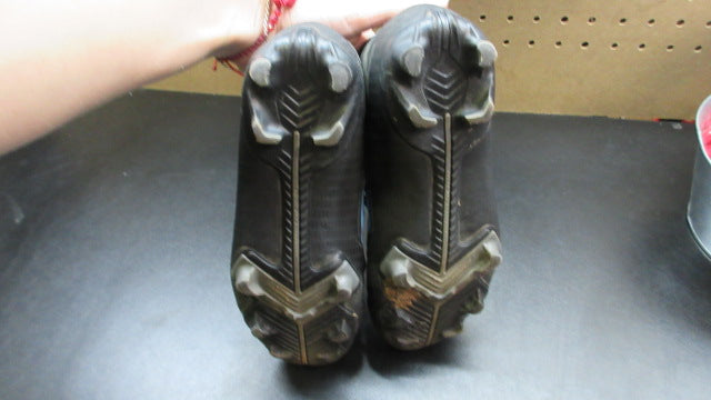 Load image into Gallery viewer, Used Nike Mercurial Soccer Cleats - Size Youth 3
