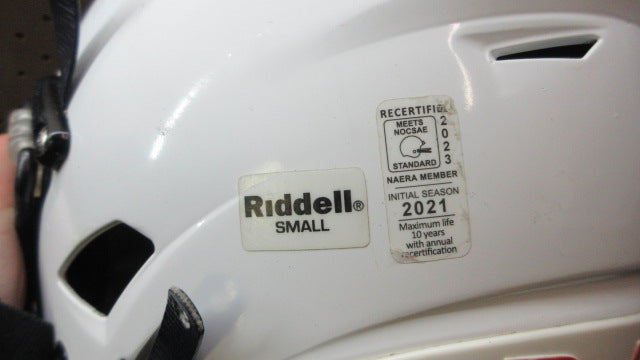 Load image into Gallery viewer, Used Riddell Speedflex Football Helmet - Size Youth Small
