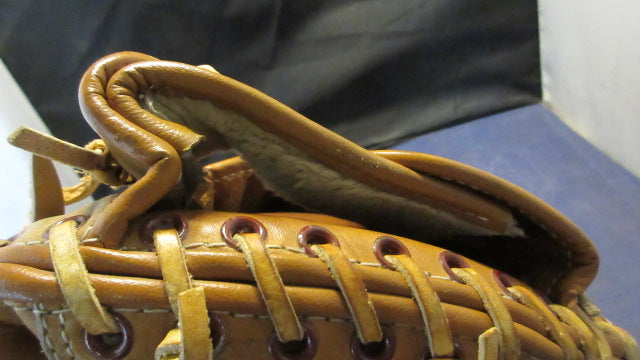 Load image into Gallery viewer, Used Hy Sport 3480 Dual Action Leather Catcher&#39;s Glove / Mitt - RHT
