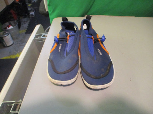 Used Speedo Junior Medium Water Shoes