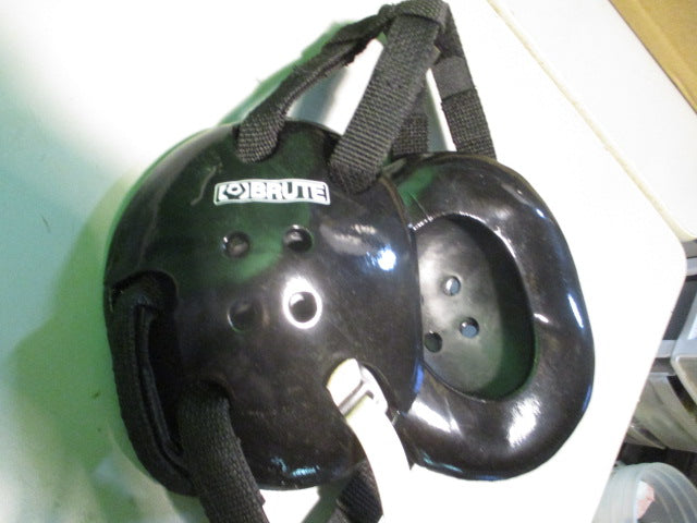 Load image into Gallery viewer, Used Brute ClassiX 3 Adult Ear Guard
