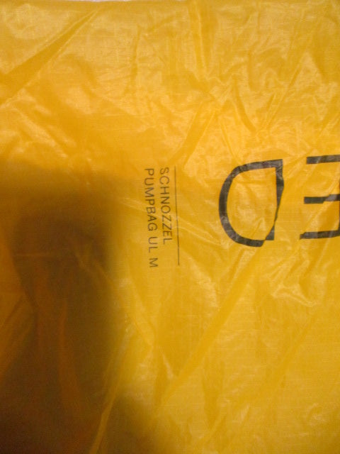 Load image into Gallery viewer, Used Exped Schnozzel Pumpbag UL M
