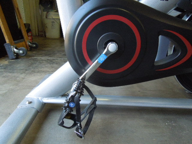 Load image into Gallery viewer, Like New Merach Stationary Exercise Bike
