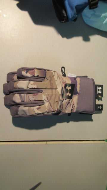 Load image into Gallery viewer, Under Armour Stor Windstopper Gloves Size XL
