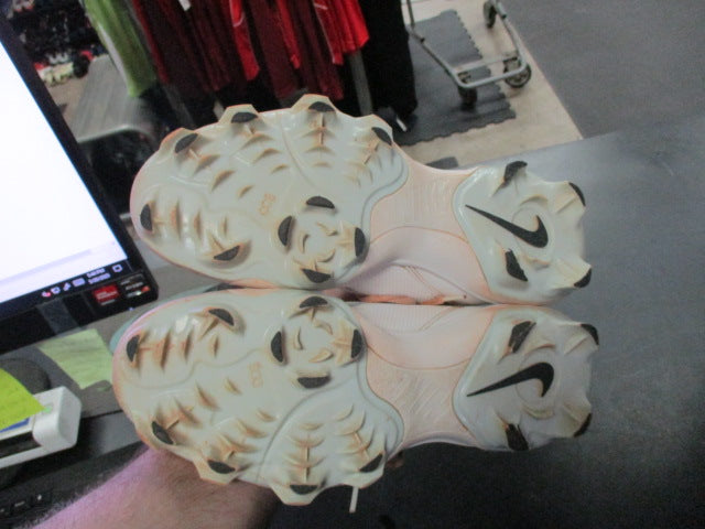 Load image into Gallery viewer, Used Nike Trout Cleats Size 8
