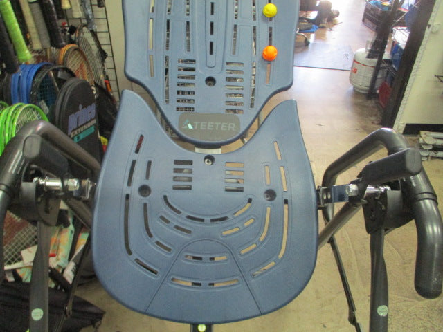 Load image into Gallery viewer, Used Teeter EP-970 Inversion Table
