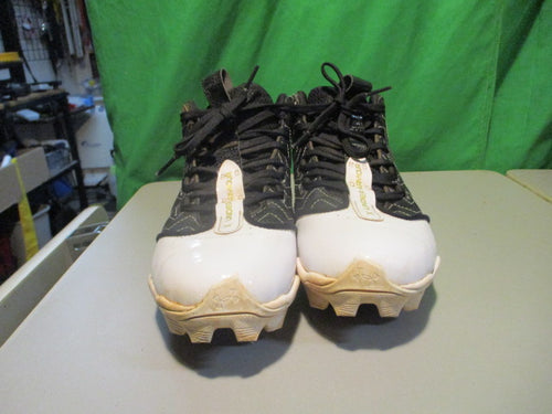 Used Under Armour BH Show Size Youth 5.5 Cleats