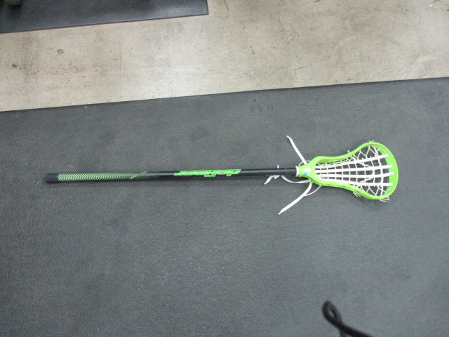 Load image into Gallery viewer, Used Debeer 6000 Womens Lacrosse Stick
