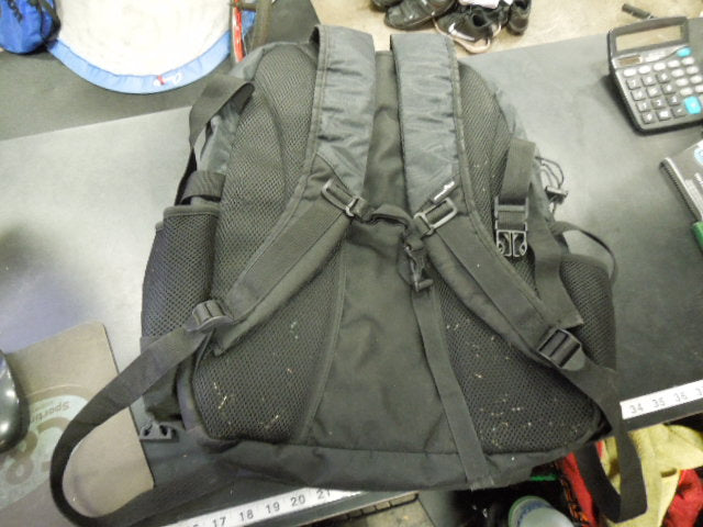 Load image into Gallery viewer, Used Athletico Vented Sports Equipment Backpack
