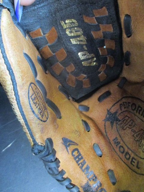 Load image into Gallery viewer, Used Champro AP-465 9.5"  Leather Glove - RHT
