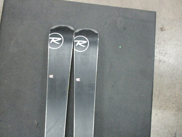 Load image into Gallery viewer, Used Rossignol Experience 178Cm downhill skis With Bindings

