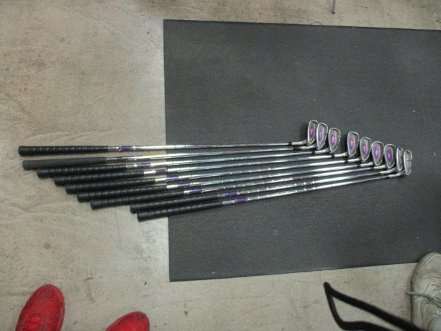 Load image into Gallery viewer, Used Cleveland Vas 792 Iron Set 3 - PW, D Gap Wedge - RH
