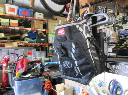 Used Rawlings R400 Baseball Backpack
