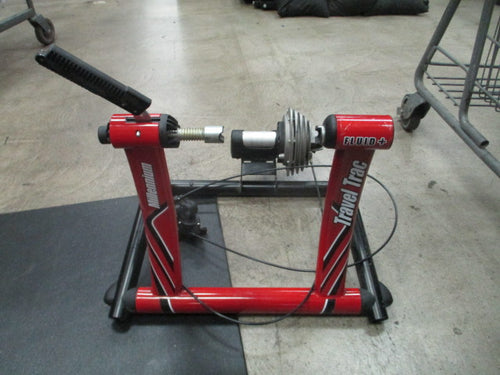 Used Travel Trac Fluid + Bicycle Trainer