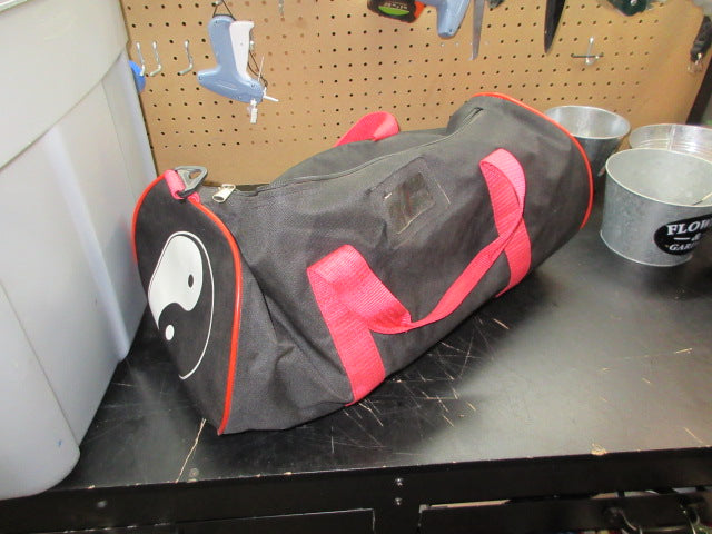 Load image into Gallery viewer, Used Yin Yang Martial Arts Gear Bag
