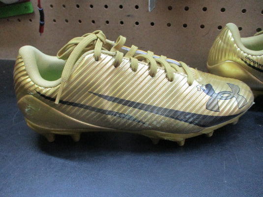 Used Under Armour Blur Select Football Cleats - Size Youth 5