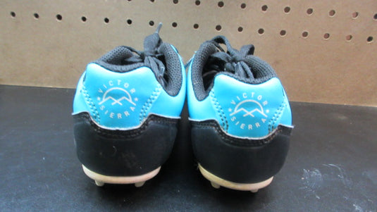 Used Victor Sierra Soccer Cleats - Size 13T