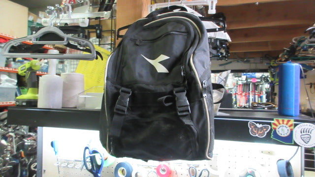 Load image into Gallery viewer, Used Diadora Squadra II Soccer Backpack
