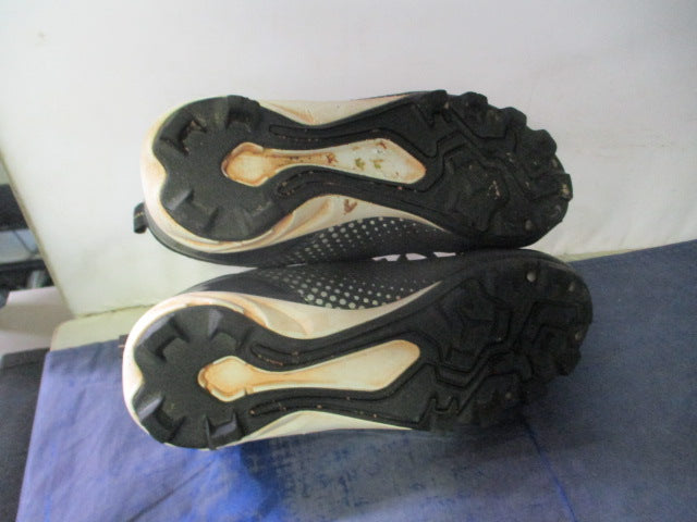 Load image into Gallery viewer, Used Rawlings Coolflo Cleats Youth Size 3  - wear on tongue
