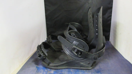 Used Strata Union Snowboard Bindings Adult Size Large - wear