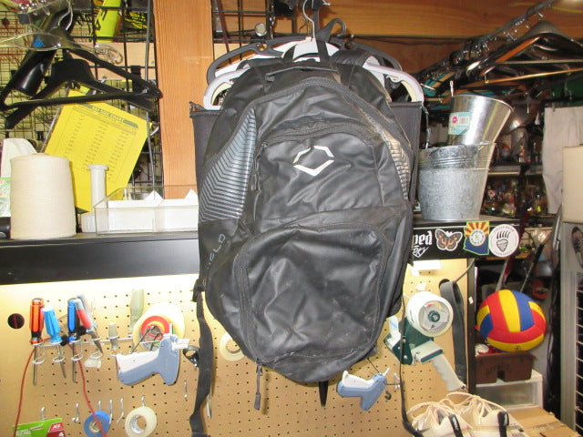 Load image into Gallery viewer, Used Evoshield Tone Set Baseball Backpack
